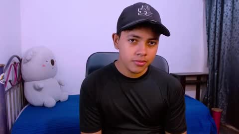      0600AM-1200PM - online show from 12/05/25, 05:05