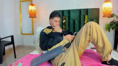 LevySteven online show from 10/25/25, 04:20