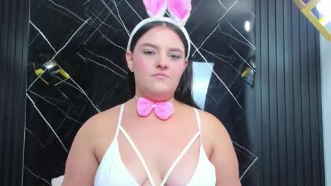 Lexa  online show from 10/08/25, 11:19