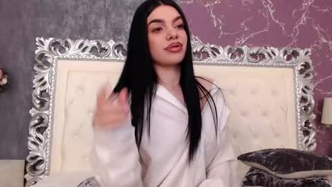Snapshot of lexi__vicious chatting on 12/27/24, 05:52 lexi__vicious online show from 12/27/24, 05:52