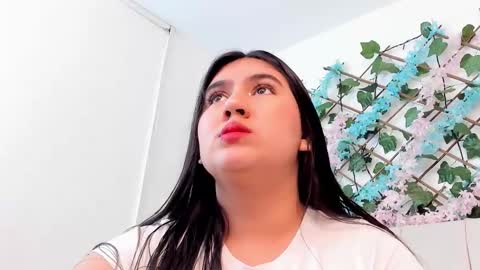 Gabrielle online show from 10/26/25, 10:32