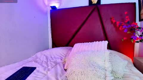 Lexi Howard  online show from 05/29/26, 05:27