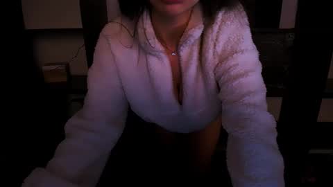 Snapshot of lexi_jos chatting on 12/30/24, 04:40 Alexia online show from 12/30/24, 04:40