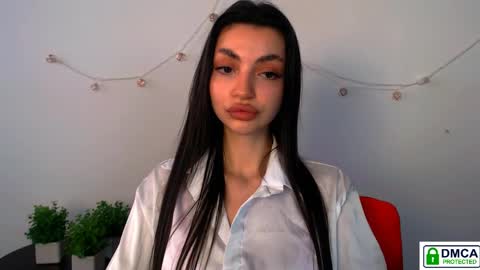 Alexia online show from 04/05/26, 01:52