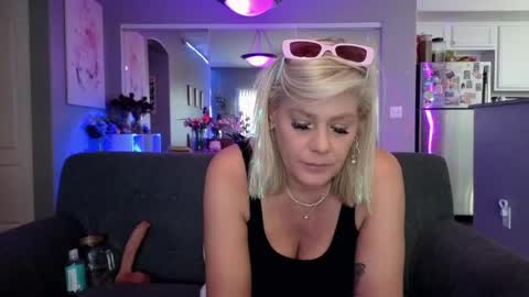 Lexi online show from 05/19/26, 11:33