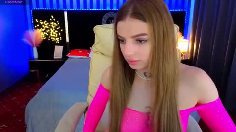 lexi_si online show from 03/24/26, 09:14