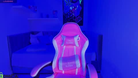 Lexi GTM2 MonWedThurSatSun 1000am-400pm online show from 11/29/25, 01:41