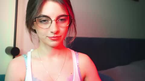 Snapshot of lexiamirel chatting on 05/09/26, 06:24 Lexia online show from 05/09/26, 06:24
