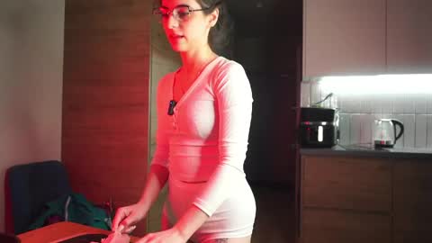 Snapshot of lexiamirel chatting on 05/11/26, 07:44 Lexia online show from 05/11/26, 07:44