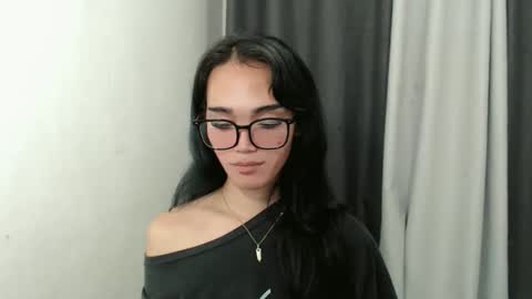Snapshot of lexibabe_ chatting on 10/20/25, 11:43 lexibabe_ online show from 10/20/25, 11:43
