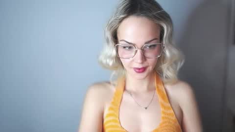 Lexie online show from 01/14/25, 10:23