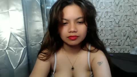 LEXIE online show from 01/01/25, 05:54