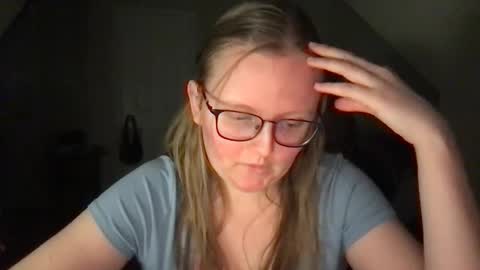 Snapshot of lexielilacs chatting on 01/10/25, 02:14 lexie online show from 01/10/25, 02:14