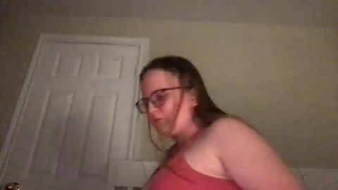 Snapshot of lexielilacs chatting on 10/24/25, 03:14 lexie online show from 10/24/25, 03:14