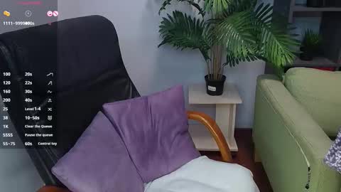 Lexi online show from 09/27/25, 05:51