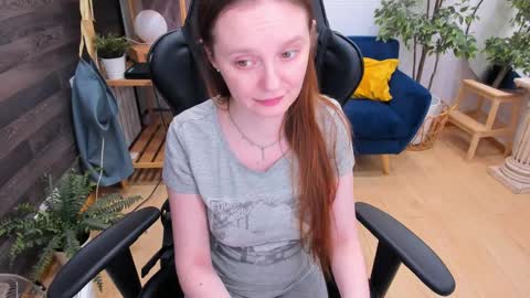 Snapshot of lexihoward chatting on 03/12/25, 09:55 Lexi online show from 03/12/25, 09:55