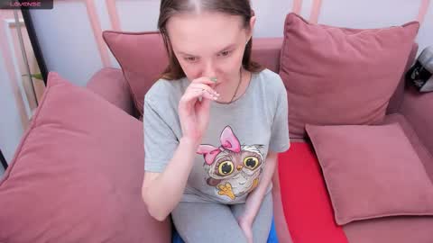 Snapshot of lexihoward chatting on 09/23/25, 07:00 Lexi online show from 09/23/25, 07:00