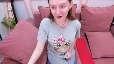 Snapshot of lexihoward chatting on 10/03/25, 06:43 Lexi online show from 10/03/25, 06:43