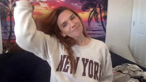 Alexia L. online show from 09/10/25, 03:56