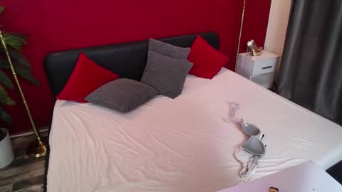 lexiladyx online show from 02/17/25, 12:21