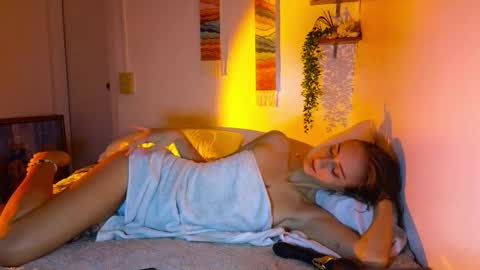 Snapshot of lexislexxx chatting on 03/28/26, 11:04 Lex online show from 03/28/26, 11:04