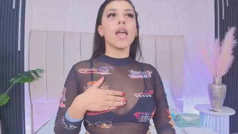 lexxi_gb online show from 11/12/25, 01:28