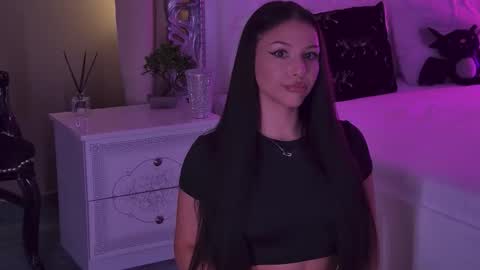 Snapshot of lexy_banks chatting on 12/17/25, 08:53 LexyBanks online show from 12/17/25, 08:53