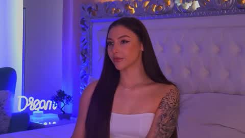 Snapshot of lexy_banks chatting on 05/22/26, 08:32 LexyBanks online show from 05/22/26, 08:32
