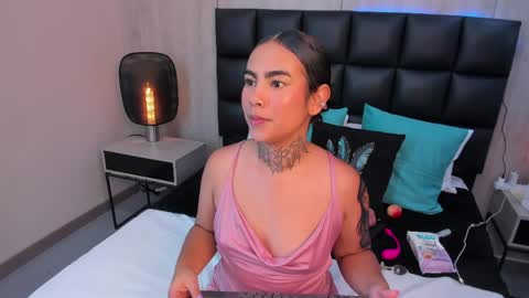 LEXY  online show from 04/28/26, 04:34
