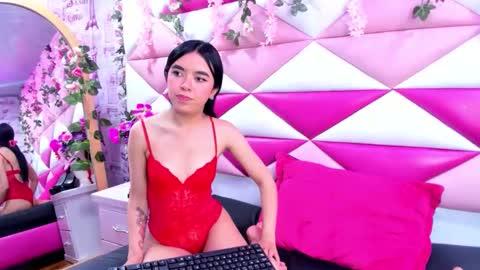 lexy_petite_ online show from 11/13/25, 09:58