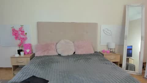 lexyfuun online show from 12/03/25, 08:18