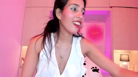 L I A  online show from 09/13/25, 04:12