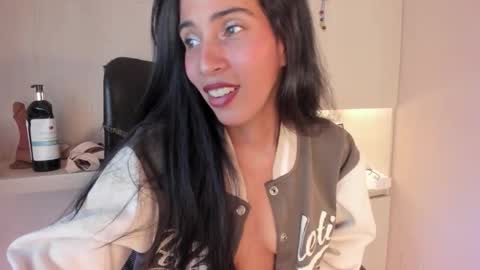 Snapshot of lexyquinn_ chatting on 02/20/26, 06:26 L I A online show from 02/20/26, 06:26