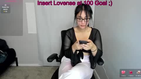 Snapshot of lexyvalentine chatting on 02/02/26, 07:56 Mai online show from 02/02/26, 07:56