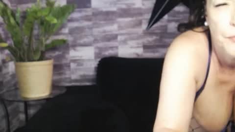 lexywetrain online show from 11/23/25, 11:48