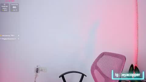 Leya online show from 06/20/26, 12:03