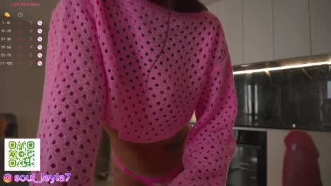 Leyla ly Ill be here Tuesday Thursday Friday Saturday Sunday online show from 03/01/25, 03:10