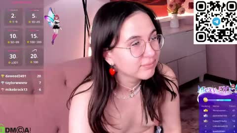 Snapshot of leylamirage chatting on 04/18/26, 07:58 leylamirage online show from 04/18/26, 07:58