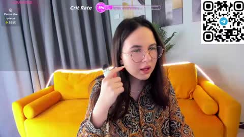 Snapshot of leylamirage chatting on 04/25/26, 12:19 leylamirage online show from 04/25/26, 12:19