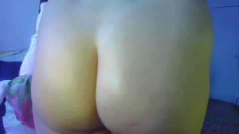 Snapshot of leysun7777 chatting on 02/06/25, 09:43 Leysun7 online show from 02/06/25, 09:43