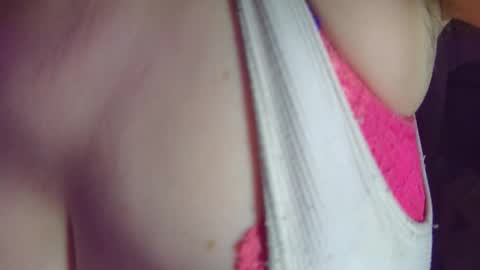 Leysun7 online show from 11/25/25, 04:01