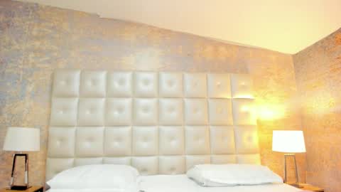 Snapshot of lezy_ chatting on 01/16/26, 07:29 LEZY online show from 01/16/26, 07:29