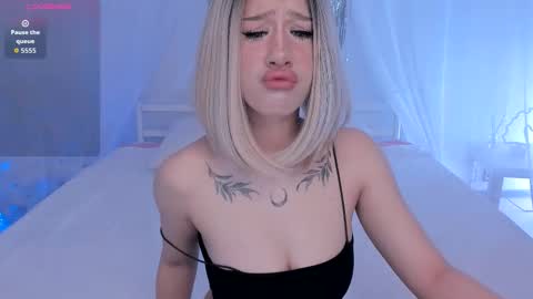 Lisa online show from 12/14/25, 05:57