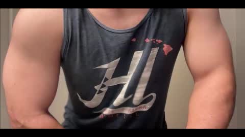 Snapshot of lhotboyl chatting on 11/12/25, 05:24 lhotboyl online show from 11/12/25, 05:24