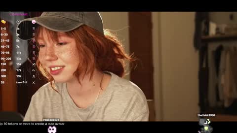 Snapshot of li_on_line chatting on 02/16/25, 09:27 Li online show from 02/16/25, 09:27