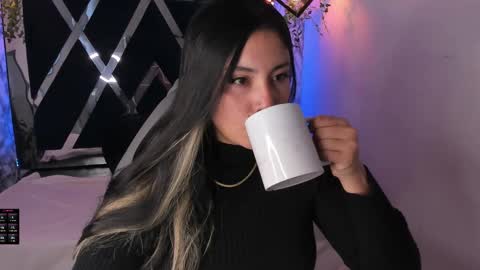 Lia  online show from 01/04/25, 11:33