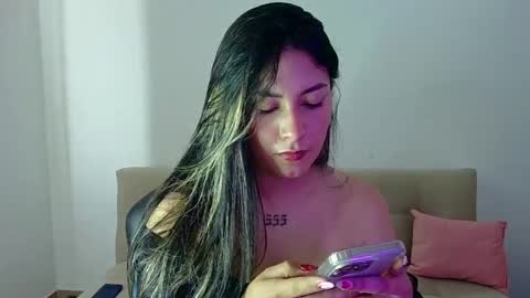 Lia  online show from 04/14/26, 05:30