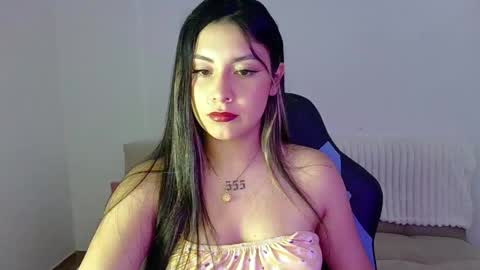 Lia  online show from 05/05/26, 11:35
