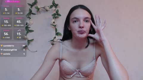 Snapshot of lia__meow chatting on 12/01/24, 07:47 Lia online show from 12/01/24, 07:47