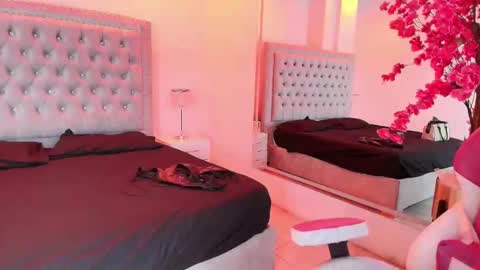 Lia  online show from 01/08/26, 03:20